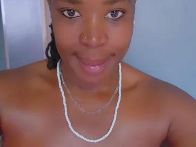 KinkyTall85 live cam video preview