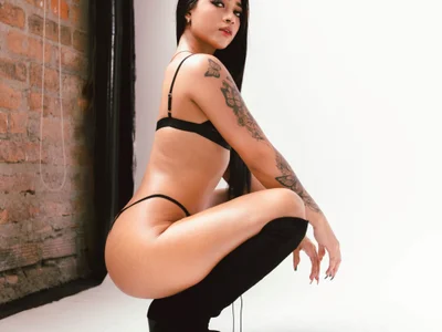 NaishaFord video