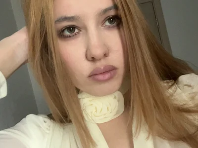 SexyBaeKiss live cam video preview