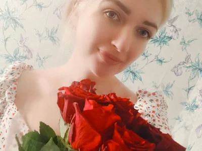 KateCrystal7 White webcam from Russia
