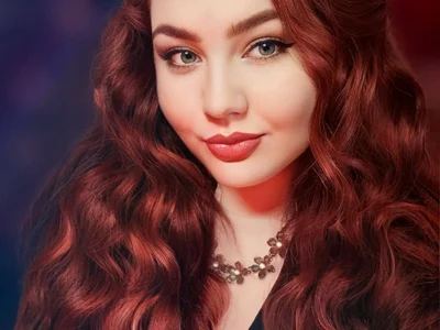 Mrs_Dream White webcam from Russia