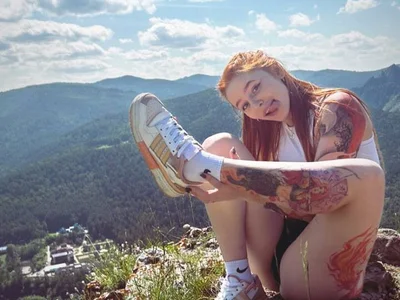 Phoenix_Margo Slim webcam from Russia